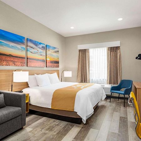 Days Inn & Suites By Wyndham Greater Tomball Buitenkant foto