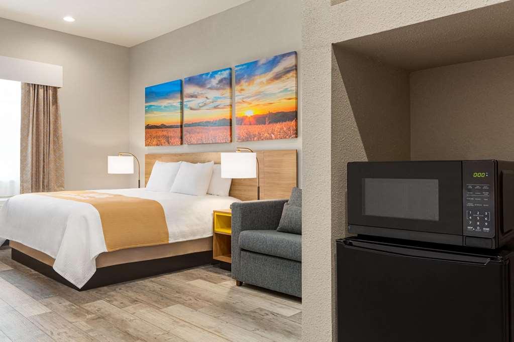 Days Inn & Suites By Wyndham Greater Tomball Kamer foto